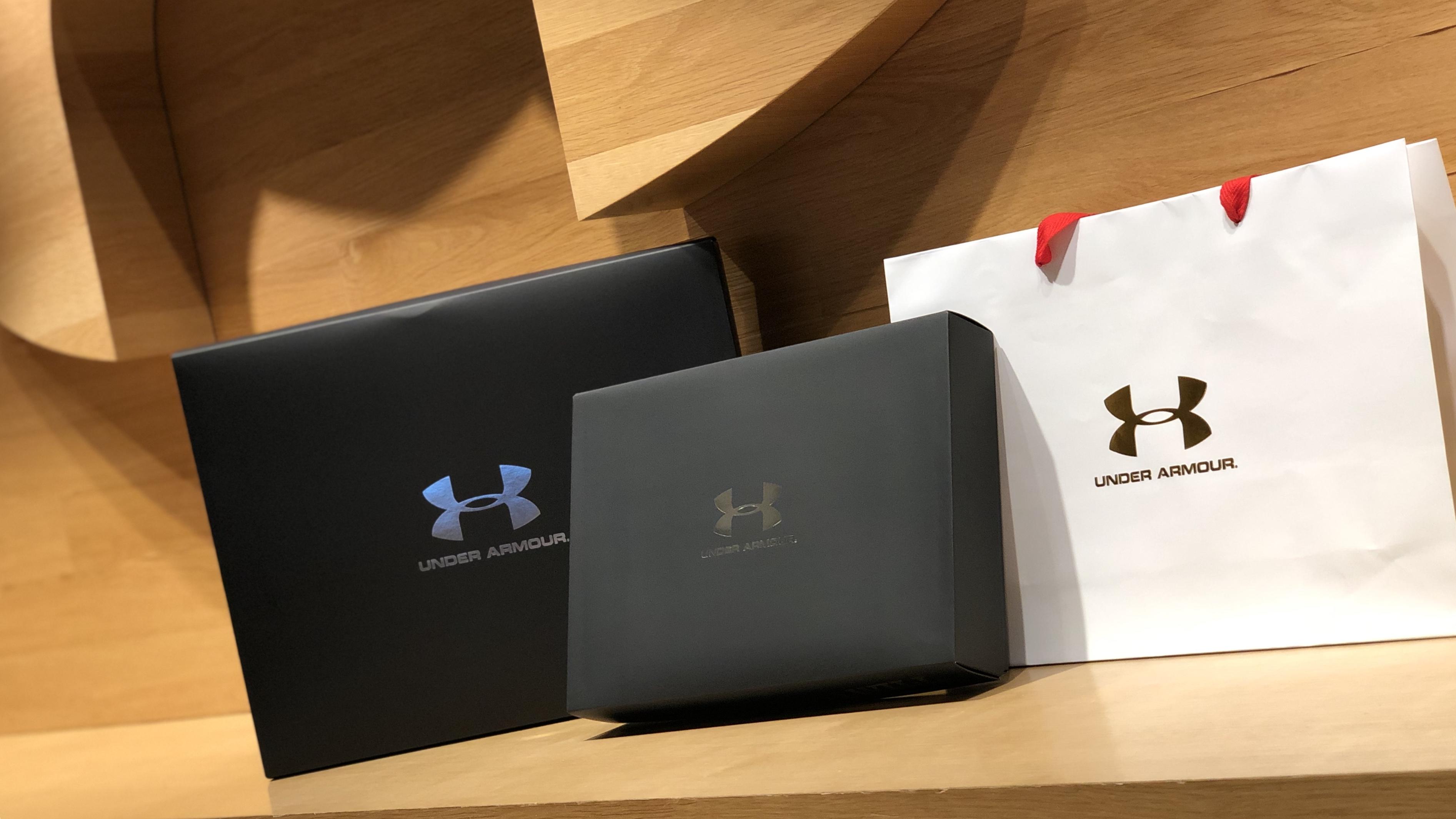 大切な人へ特別なギフトを | UNDER ARMOUR BRAND HOUSE 心斎橋 | SHOP